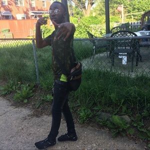 Meet your Posher, Charles